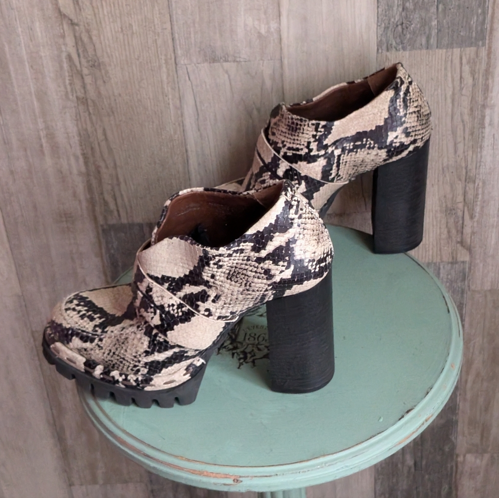 A.S.98 Platform Booties - Picture 11 of 15